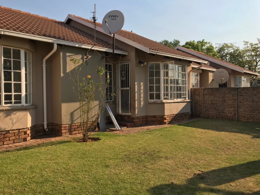 To Let 3 Bedroom Property for Rent in Norkem Park Gauteng