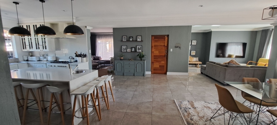 To Let 3 Bedroom Property for Rent in Edenvale Central Gauteng