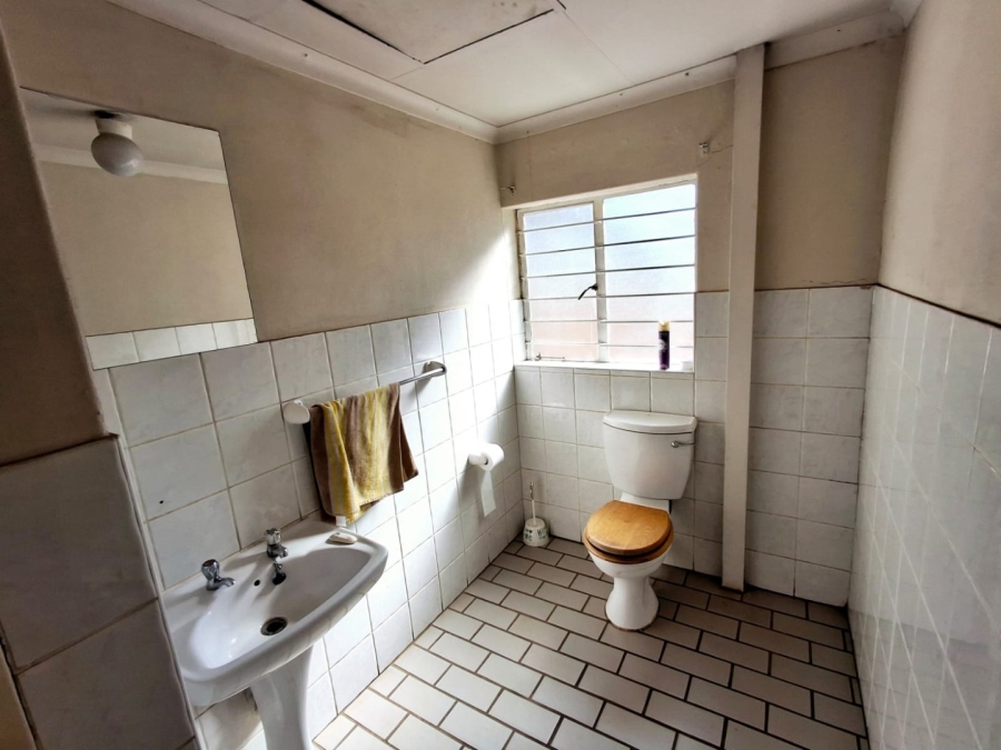 Commercial Property for Sale in Roodia Gauteng