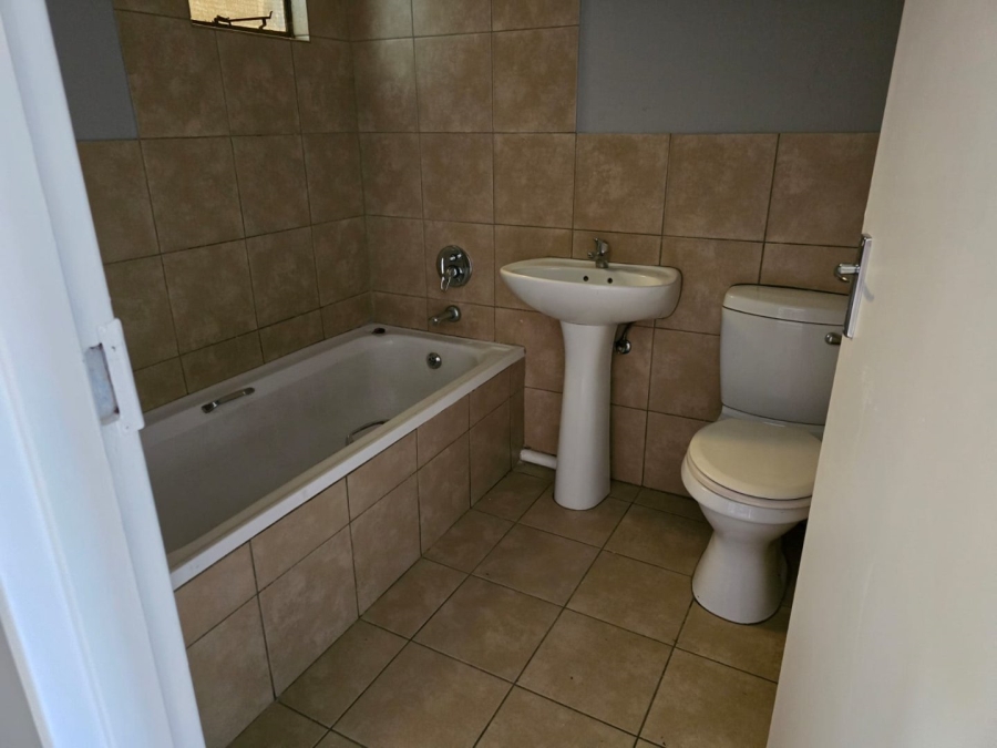 To Let 1 Bedroom Property for Rent in Benoni Central Gauteng