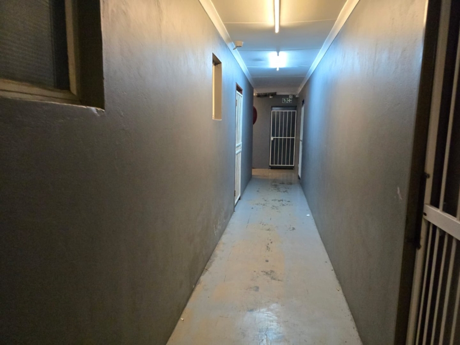 To Let 1 Bedroom Property for Rent in Benoni Central Gauteng