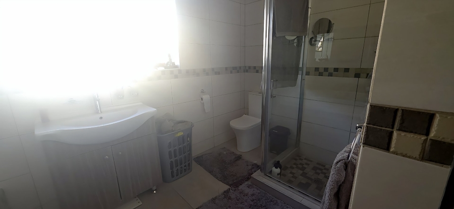3 Bedroom Property for Sale in Brackenhurst Gauteng