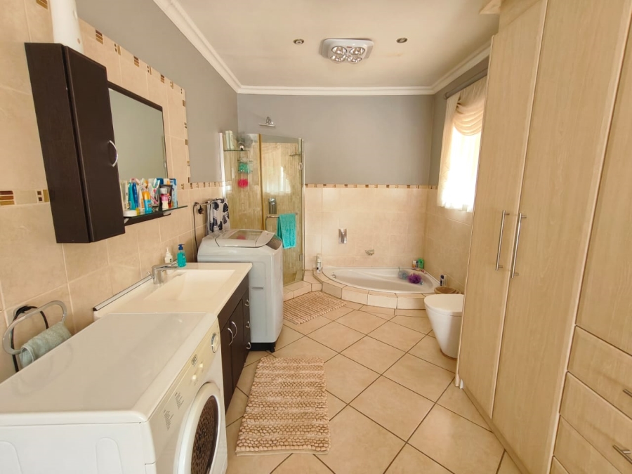 3 Bedroom Property for Sale in Vaal Marina Gauteng