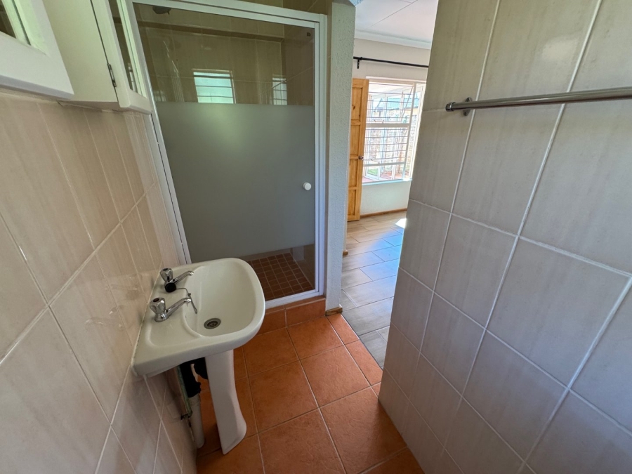 3 Bedroom Property for Sale in Glen Marais Gauteng