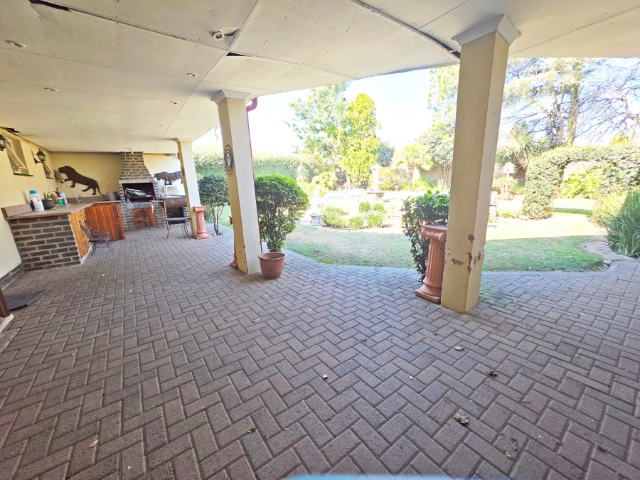 3 Bedroom Property for Sale in Morehill Gauteng