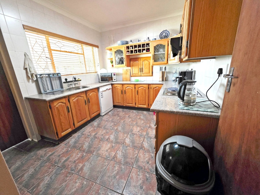 3 Bedroom Property for Sale in Morehill Gauteng