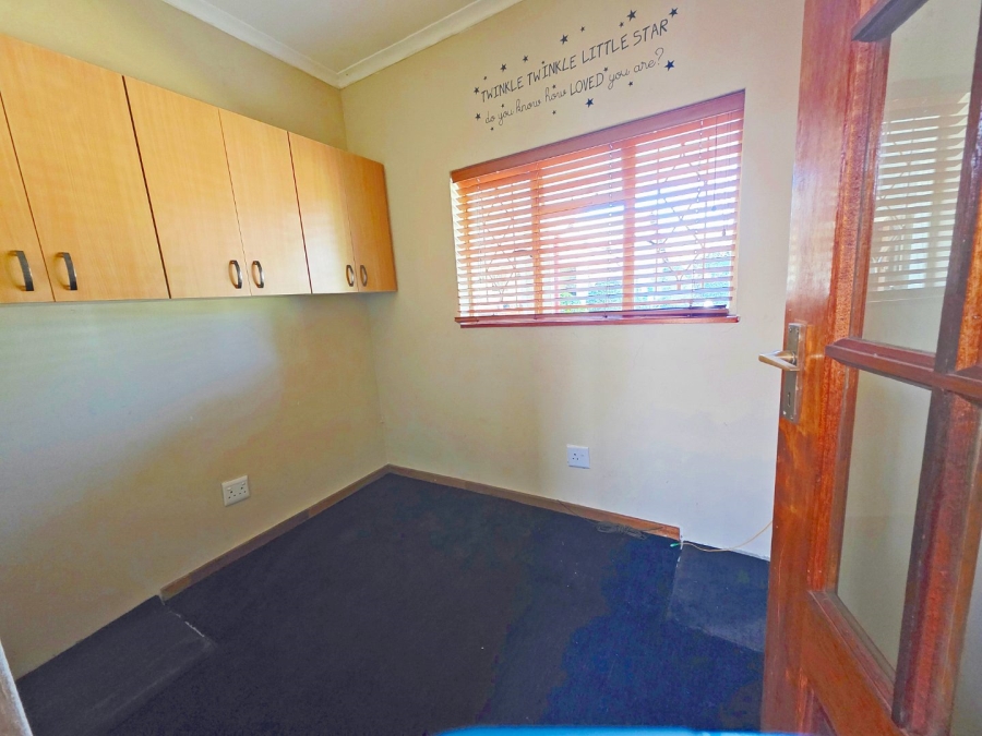 3 Bedroom Property for Sale in Morehill Gauteng