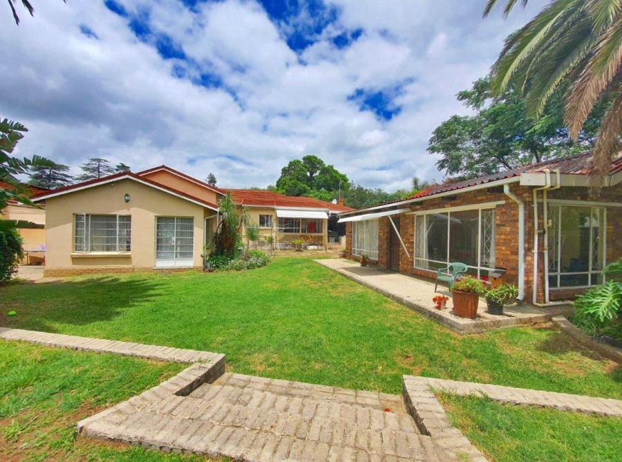 5 Bedroom Property for Sale in Lambton Gauteng