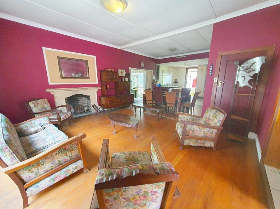 5 Bedroom Property for Sale in Lambton Gauteng