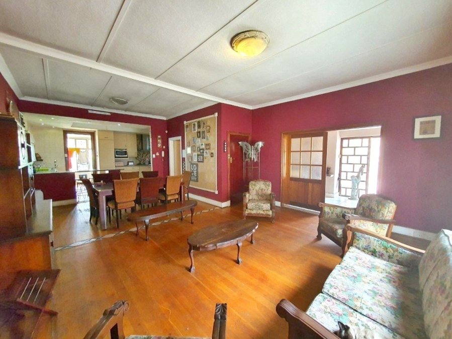 5 Bedroom Property for Sale in Lambton Gauteng