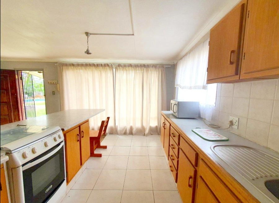 5 Bedroom Property for Sale in Lambton Gauteng