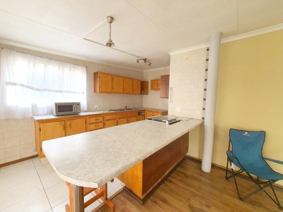 5 Bedroom Property for Sale in Lambton Gauteng