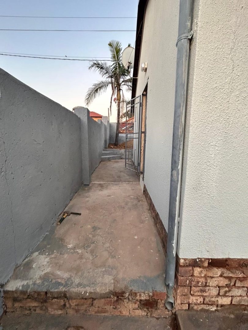 1 Bedroom Property for Sale in Soshanguve XX Gauteng