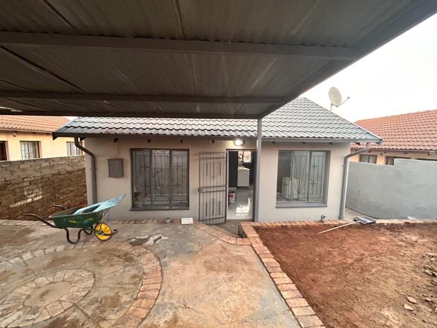 1 Bedroom Property for Sale in Soshanguve XX Gauteng