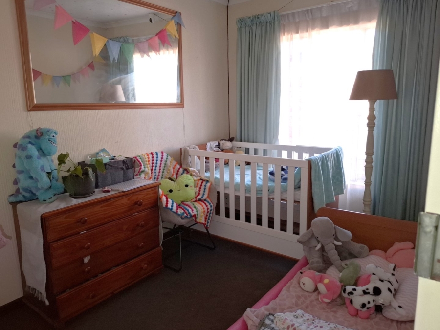 2 Bedroom Property for Sale in Rooihuiskraal North Gauteng