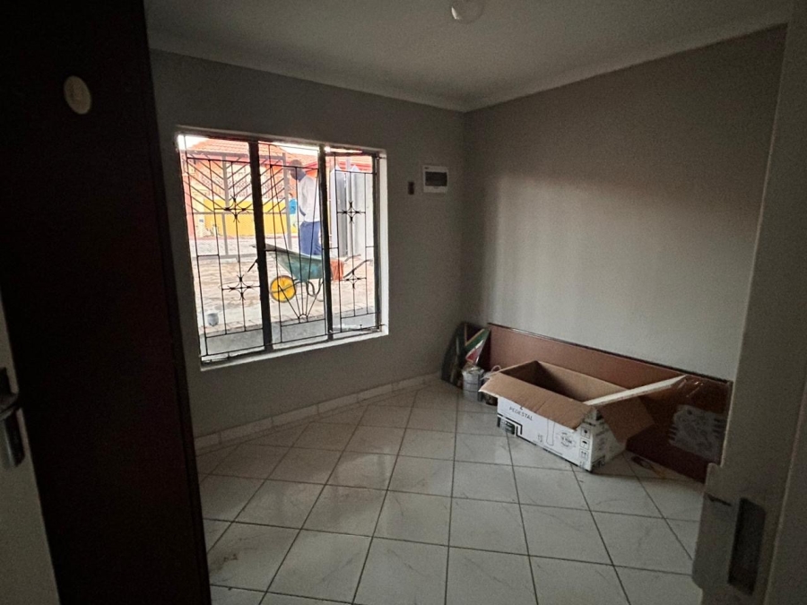 1 Bedroom Property for Sale in Soshanguve UU Gauteng