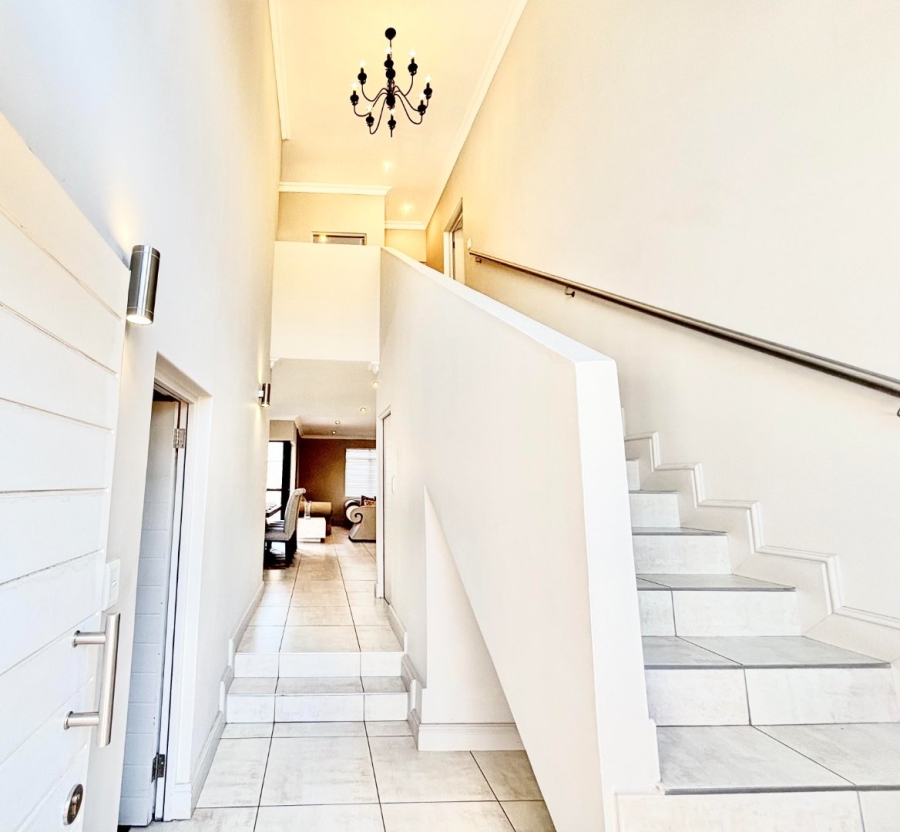 4 Bedroom Property for Sale in Fourways Gauteng