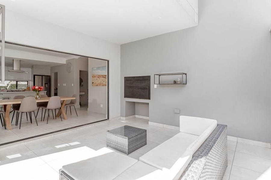 4 Bedroom Property for Sale in Fourways Gauteng