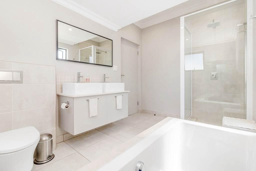 4 Bedroom Property for Sale in Fourways Gauteng