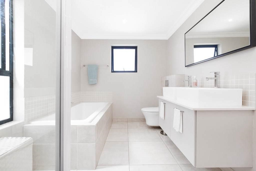 4 Bedroom Property for Sale in Fourways Gauteng