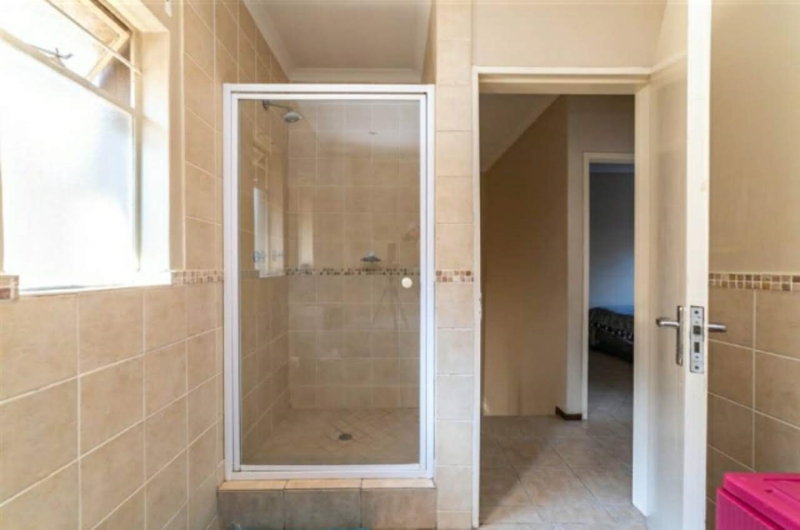 2 Bedroom Property for Sale in Pretoria North Gauteng