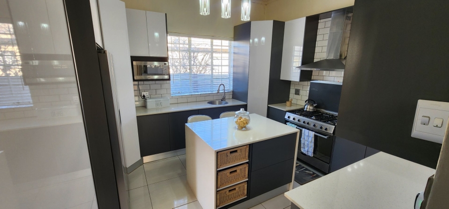 3 Bedroom Property for Sale in Florida Gauteng