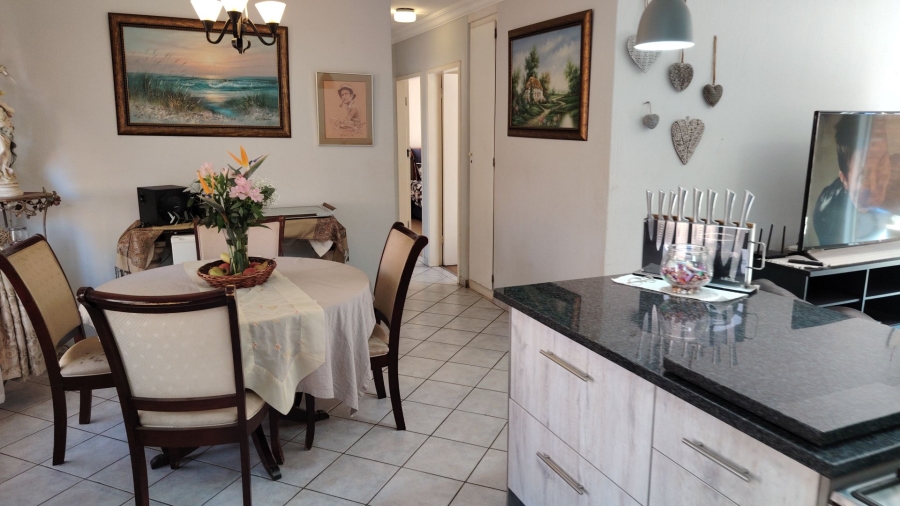 3 Bedroom Property for Sale in Wierdaglen Estate Gauteng