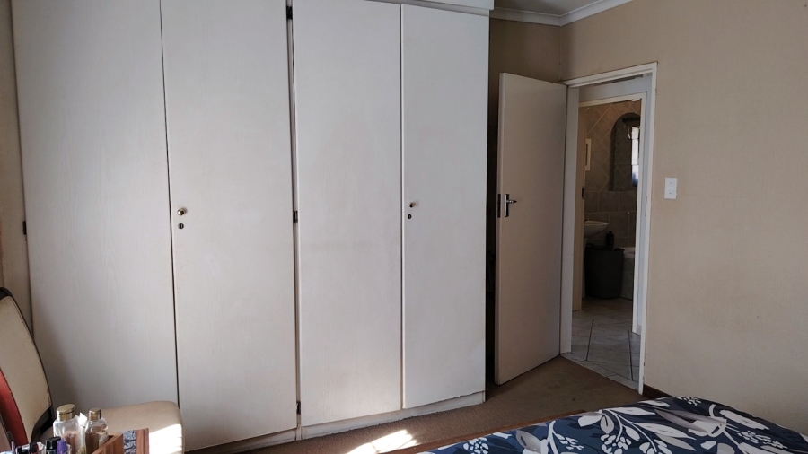 3 Bedroom Property for Sale in Wierdaglen Estate Gauteng