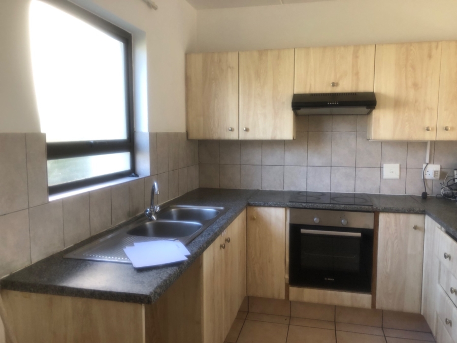 To Let 2 Bedroom Property for Rent in Kengies Gauteng