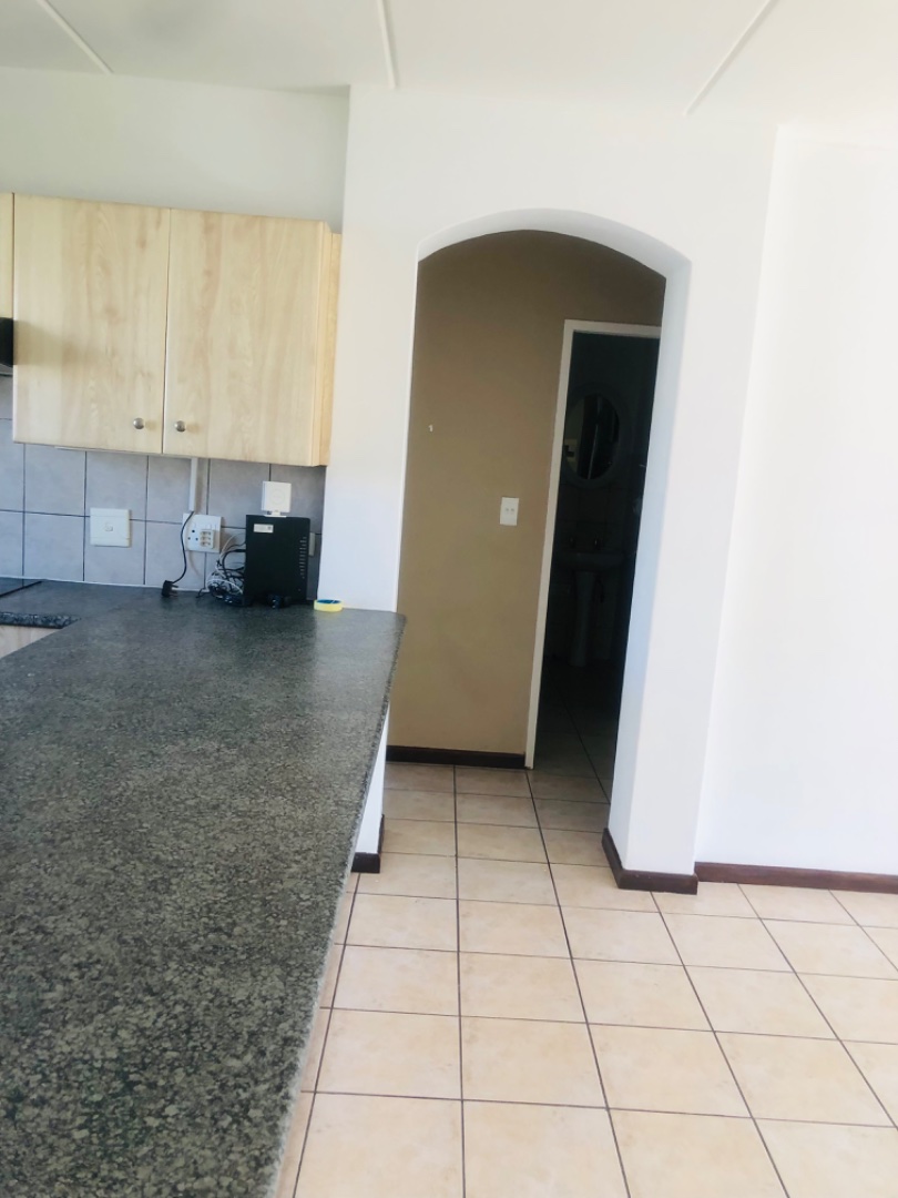To Let 2 Bedroom Property for Rent in Kengies Gauteng