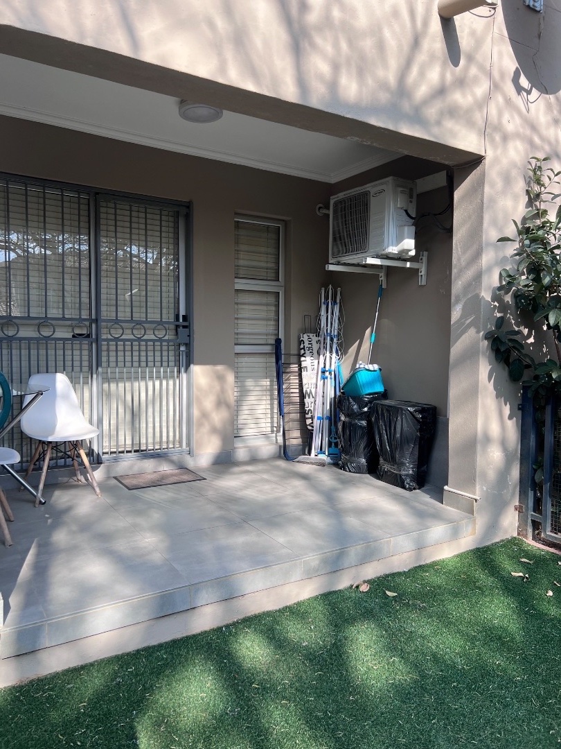 To Let  Bedroom Property for Rent in Silver Lakes Gauteng
