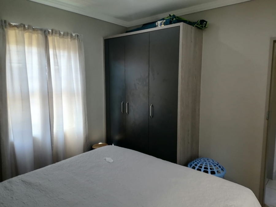 To Let 3 Bedroom Property for Rent in Lion Pride Gauteng