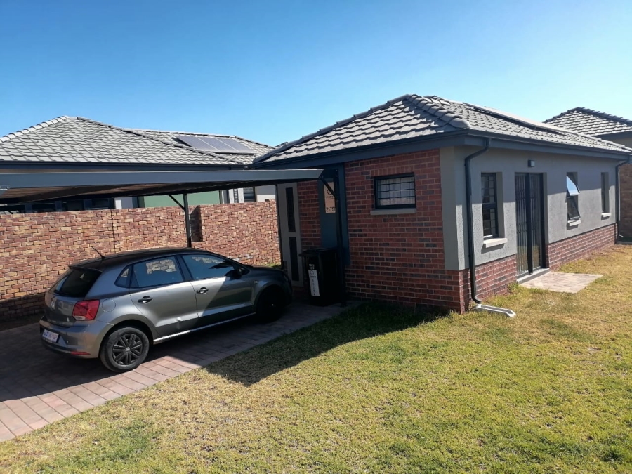To Let 3 Bedroom Property for Rent in Lion Pride Gauteng