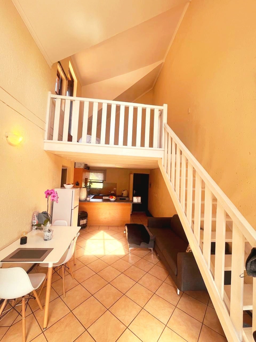 1 Bedroom Property for Sale in Douglasdale Gauteng