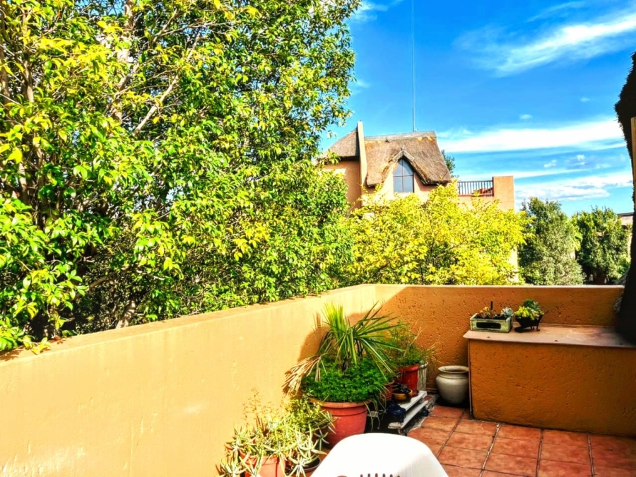 1 Bedroom Property for Sale in Douglasdale Gauteng