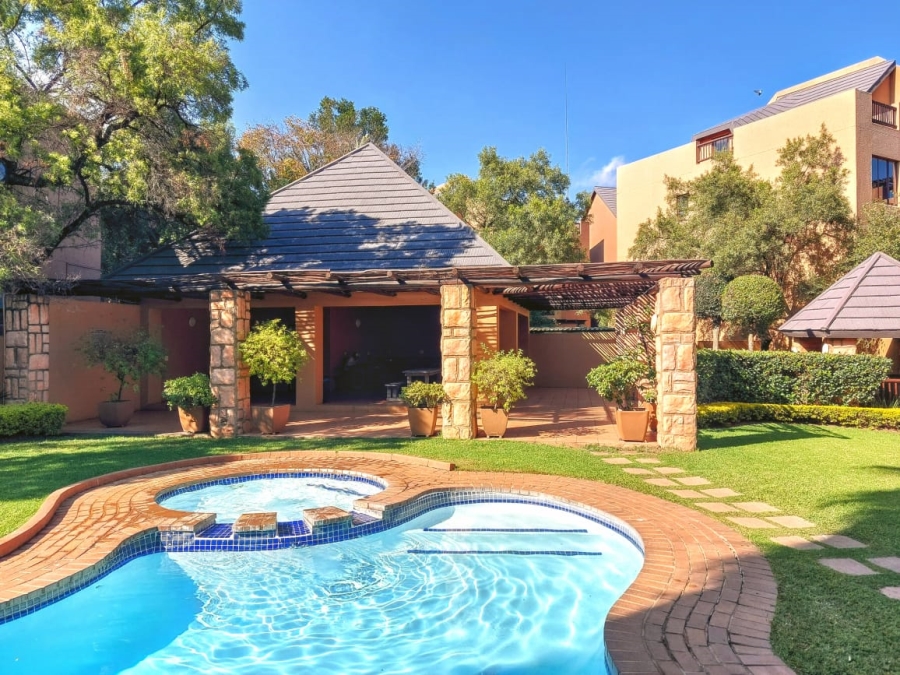 1 Bedroom Property for Sale in Douglasdale Gauteng