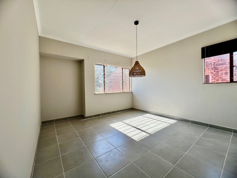 To Let 3 Bedroom Property for Rent in Faerie Glen Gauteng