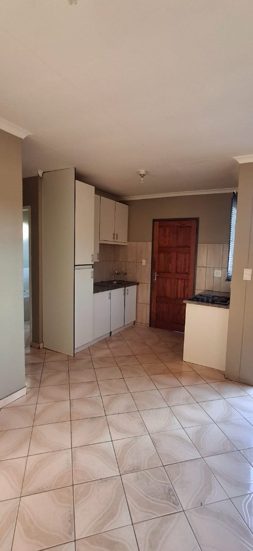 To Let 3 Bedroom Property for Rent in Lotus Gardens Gauteng