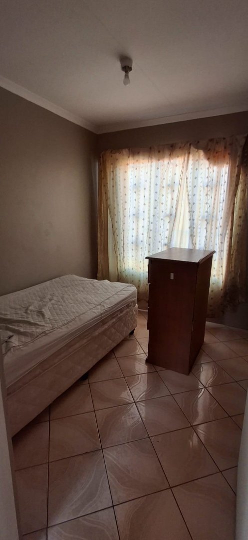 To Let 3 Bedroom Property for Rent in Lotus Gardens Gauteng