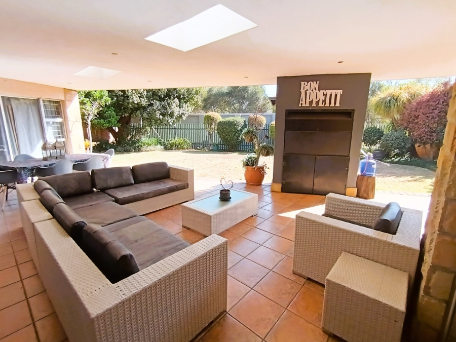 3 Bedroom Property for Sale in Clubview Gauteng