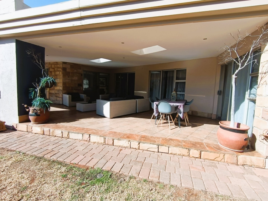 3 Bedroom Property for Sale in Clubview Gauteng