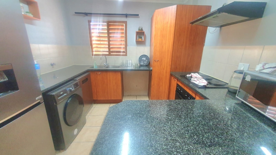 2 Bedroom Property for Sale in Amberfield Gauteng