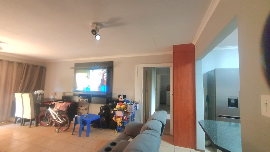 2 Bedroom Property for Sale in Amberfield Gauteng