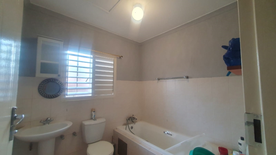 2 Bedroom Property for Sale in Amberfield Gauteng