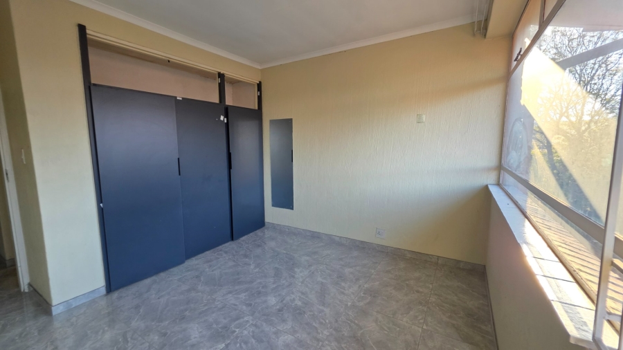 To Let 2 Bedroom Property for Rent in Erasmia Gauteng