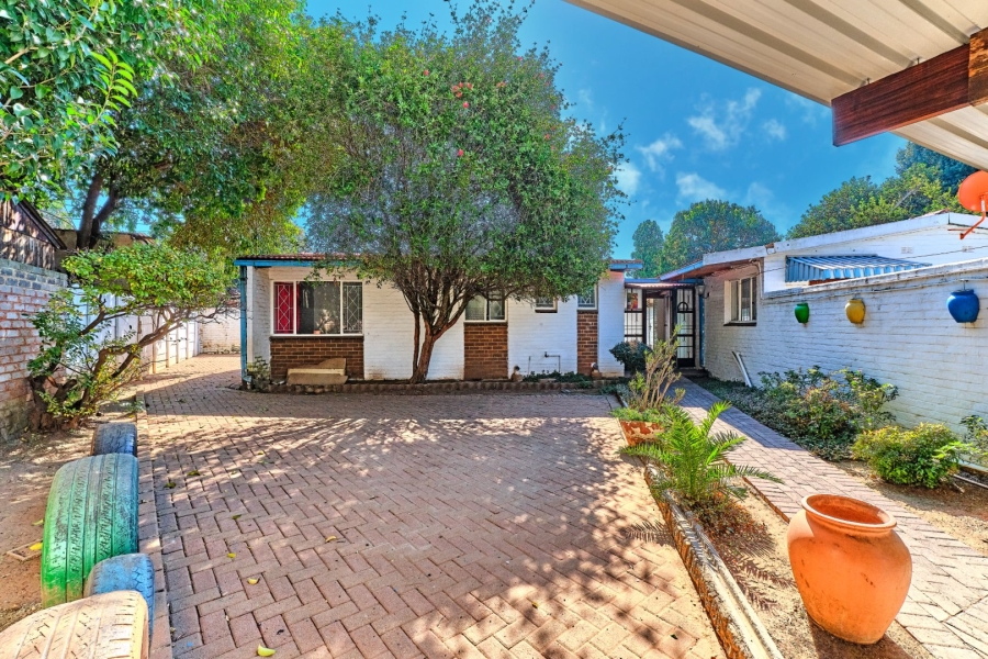 3 Bedroom Property for Sale in Bordeaux Gauteng