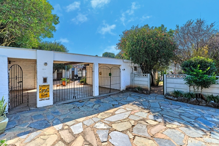 3 Bedroom Property for Sale in Bordeaux Gauteng
