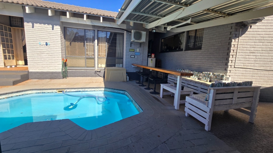 3 Bedroom Property for Sale in Wonderboom Gauteng