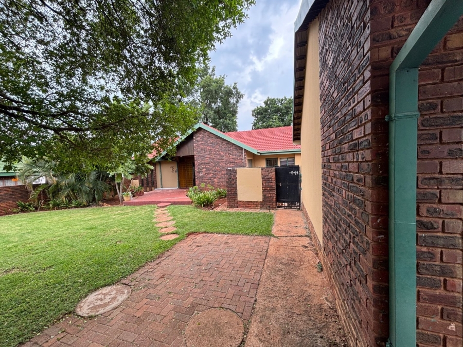 3 Bedroom Property for Sale in Wonderboom Gauteng