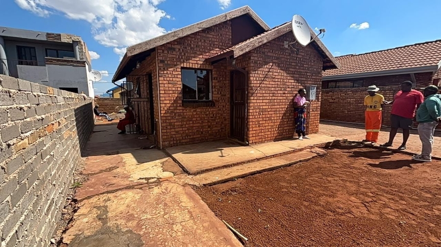 3 Bedroom Property for Sale in Soshanguve UU Gauteng